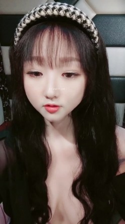 G奶女神 ️颜值已达巅峰~【无姬】好纯！好美！好养眼~狂撸这身材~让人垂涎三尺 ️想入非非！勾人犯罪！ 截图5