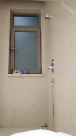 外表清纯说话很霸气的上海个性萌妹子果聊,身材娇小可爱,令人征服欲十足 截图2