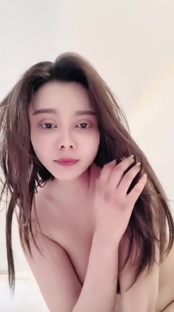 【离异美骚妇】几个小嫂子一起吃鸡啪啪秀 淫乱至极 喜欢小嫂子的不要错过 截图1