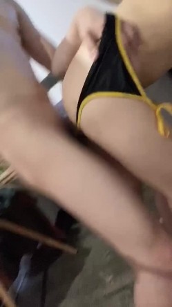 好身材女友自拍，D奶千金，后入操得她那两团球球、眉飞色舞！ 截图7