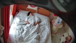 精品酒店偷拍 布置浪漫现场庆祝一周年庆祝结束 温柔良家型小姐姐被男友狠操两次 截图3