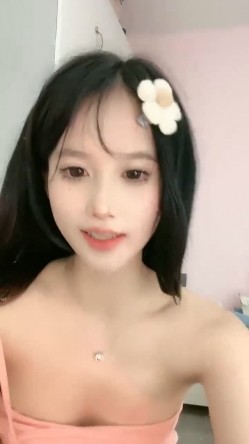 甜甜美女~笑容可掬，【静香】，好甜!太甜了!倾城微笑~迷倒众人!上空热舞~小露B毛，人气女神 截图2