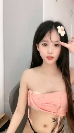 甜甜美女~笑容可掬，【静香】，好甜!太甜了!倾城微笑~迷倒众人!上空热舞~小露B毛，人气女神 截图9