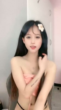 甜甜美女~笑容可掬，【静香】，好甜!太甜了!倾城微笑~迷倒众人!上空热舞~小露B毛，人气女神 截图12
