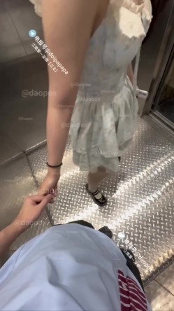 萝莉杀手『江南第一深情(元歌的恋爱日记)』15号女主完整版！06年暑假放学 猛猛干，绝美校花级小妹妹 截图7