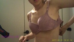警专泳课偷拍女生换泳衣第二期 截图2