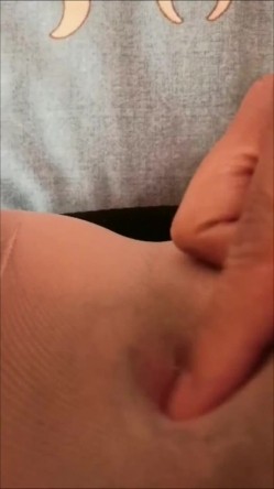 下午赶着去上课的语文老师先喂她一下 原味丝袜都是脏液带走！ 截图14