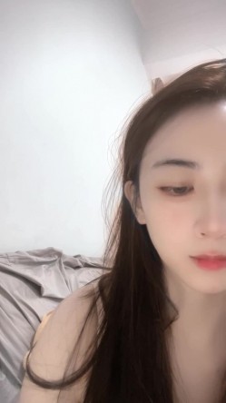 颜值少妇【going你】标准绿茶脸,奶子又圆又挺,逼毛有点长,精品一线天,裸舞诱惑 截图10
