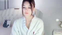 ️SP站超美女神【lvy_w】顶级身材~完美尤物~全裸诱惑~大秀自慰高潮 截图6