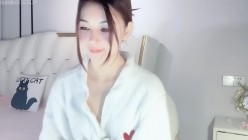 ️SP站超美女神【lvy_w】顶级身材~完美尤物~全裸诱惑~大秀自慰高潮 截图10