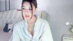 ️SP站超美女神【lvy_w】顶级身材~完美尤物~全裸诱惑~大秀自慰高潮 截图11