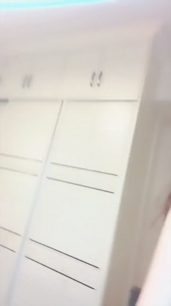 【顶美小小然】被猛男各种姿势 无套啪啪 极品一线无毛美鲍 道具茄子自慰 截图2