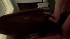 最美女主「小爱」颜值爆表身材炸裂视频内容丰富多样，从大胆露出到骑乘激情再到KTV车震口活场景花样百出 截图11