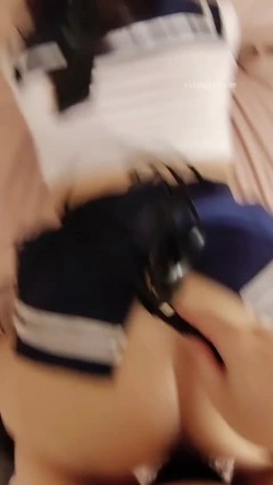 【爆奶淫妻 ️顶级啪啪】极品爆奶淫妻『盘丝大仙』开档情趣黑丝换装各式啪啪 极品丰臀无套后入 淫声四起 截图12