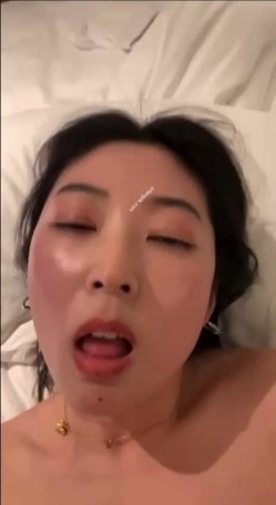 【PG大神高价私密群】，约炮分享，完美露脸，三十多的少妇好骚，要榨干的节奏，什么都会都要 截图16
