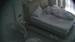 酒店偷拍连续3天入住的年轻情侣古灵精怪的双马尾可爱甜妹被男友不分日夜操了几次 截图6