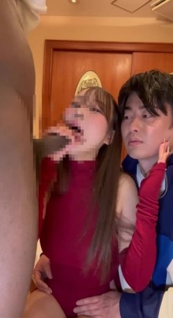 BBC硬核媚黑，NTR美女骚姐姐【yukiya1201】，肉搏黑人强势大屌，软脚虾男友打辅助 截图14