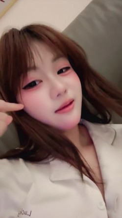 顶级校花被干【琳琳】无套内射~私处超敏感被操喷~超顶 截图11