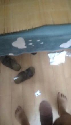 燃情小少妇跟小哥啪啪，全程露脸口交大鸡巴在大哥的调教下玩乳交好刺激，开档黑丝主动上位让大哥后入抽插 截图11