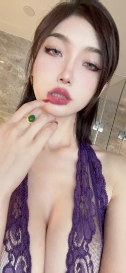极品网红露出 脸红Dearie 微圈密劲爆福利女神淫靡反差自拍 蜜尻大长腿丝袜制服诱惑 顶级完美身材 有钱人的玩物 截图13