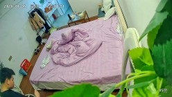 酒店偷拍稀有绿叶房斯文眼镜学妹穿上丝袜被男友抓住双手后入打桩起飞 截图9