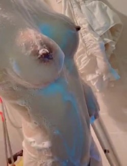 奶昔主播【深圳模特lulu】福利视频 身材爆表 骚气十足 很有诱惑 截图13