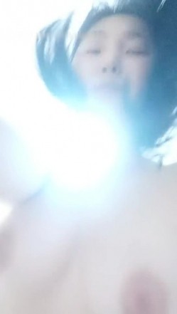 颜值不错丰满身材【小狐狸】和纹身炮友啪啪，翘大屁股跳蛋玩弄一番口交后入 截图8