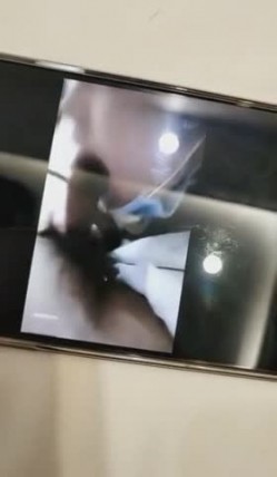 高校翘课妹子和农村来的老表幽会 用粉润润的玉足给哥搓搓 截图4