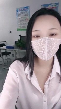 【雅儿老湿】扶瑶 退役模特 白衫短裙 美腿丝袜 沟搭男学弟 无套狂操内射流白浆精液 截图5