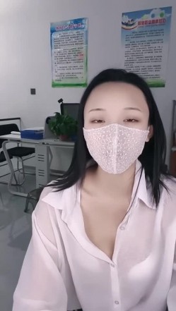 【雅儿老湿】扶瑶 退役模特 白衫短裙 美腿丝袜 沟搭男学弟 无套狂操内射流白浆精液 截图6