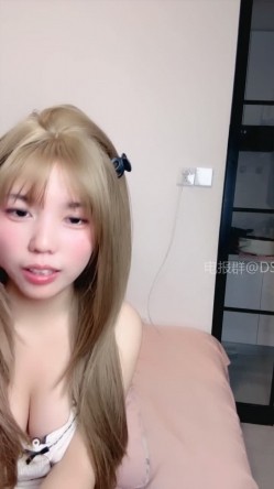 ️高颜口爆舌吻【05不吃香菜】黑丝白丝高跟无套后入 大肥臀雪白奶子甩的飞起 截图3