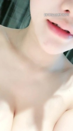 极品爆乳D奶『妲己儿』饥渴求操 一字马噼腿骑乘 无套骑坐J8酥麻入骨 电动棒大屌双插刺激 高清源码录制 截图8