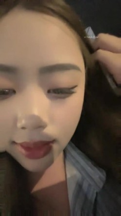 【柔柔早点睡】大学生，酒吧，300金币房，一夜情约到酒店，啪啪喷水共浴，香艳劲爆 截图3