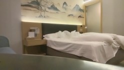 ️探花许墨连续约炮两个妹子扮演制服女秘书，第二个妹子像欠她钱似的没一点笑容 截图10