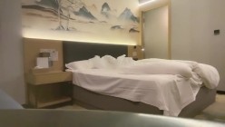 ️探花许墨连续约炮两个妹子扮演制服女秘书，第二个妹子像欠她钱似的没一点笑容 截图13