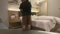 ️探花许墨连续约炮两个妹子扮演制服女秘书，第二个妹子像欠她钱似的没一点笑容 截图14