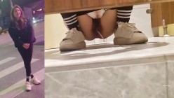 牛X大神假扮豪宅业主 搭讪小区售楼部的小姐姐女厕偷拍尿尿连续几次偷拍夜市摆摊老板娘 截图5