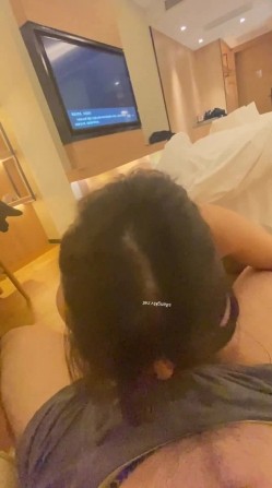 人生赢家，约炮大神【蒂奇！Long】玩肏调教，多位极品网红舞蹈生有露脸，全都乖乖的像条小母狗 截图9