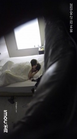 乐橙~苗条小姐姐与男友3小时4炮实录，山东妹子，身材好，胸大腿长，被男友内射了好几炮 截图13