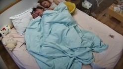 酒店偷拍精品 性欲很强的高颜值美女感情生活混乱，大哥操完男友操 截图12