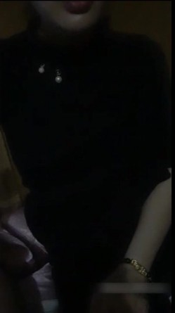 嫖妓达人做足疗时看见技师长得不错加点钱想干她,美女不答应最后给他打飞机,出来后又到酒店找个卖淫女狠狠干! 截图7
