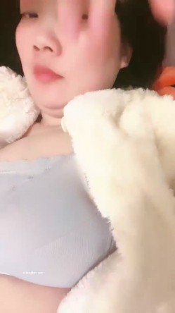 巨乳御姐，超级大奶子，【哈基米儿】，天赋型选手，这奶子是真的大，只能用震撼来形容，屌爆了！ 截图1