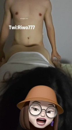 【白梦夫妻】摄像头偷窥视角 记录绿帽 3P 4P换妻 王女士很害羞改名为白梦夫妻 用摄像头跟手机双视角记录 截图14