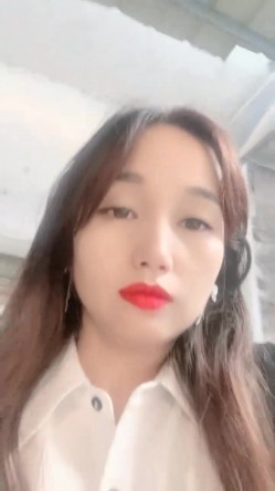 村花的快乐田园生活，【甜甜小少妇】，抖音没做起来，就到乡村小道旁，跳蛋塞穴，紧张刺激又爽到喷水 截图11