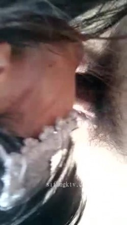 【极品推荐】超女神小喵啪啪甄选操场被操户外露出户外啪啪三女互舔强制口爆极其淫荡 截图13