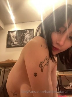 天然巨乳女神，号称第一美臀【渡辺万美】视图福利，一对车大灯又软又弹 截图1