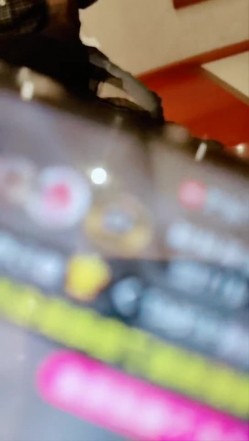 【金莲小仙女】重庆妹子勾搭按摩店技师，欲拒还迎挑逗段位真不低，撩拨得小伙欲火焚身，一摸鲍鱼都水流成河了 截图11