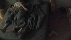 高校附近钟点炮房 摄像头偷拍大学生情侣青春女孩被男友射了一嘴后再吃外卖 截图13