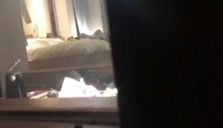 【猎奇资源 ️真实浅入旅馆】尾随跟踪翻偷拍情侣啪啪做爱叫床声甄选 两小时超刺激 叫的撕心裂肺 荡气迴肠 截图11