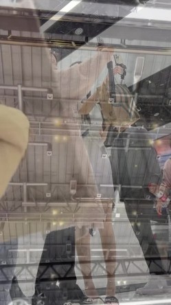 [超级裙底]最新2023上海车展各色美女模特 总有一款你喜欢 截图13
